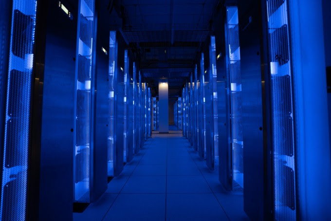 Schneider Electric avanza en la entrega escalonada de más de 253 millones de euros en soluciones de infraestructura para IA, incluidas tecnologías de Motivair, en el campus Lake Mariner de TeraWulf