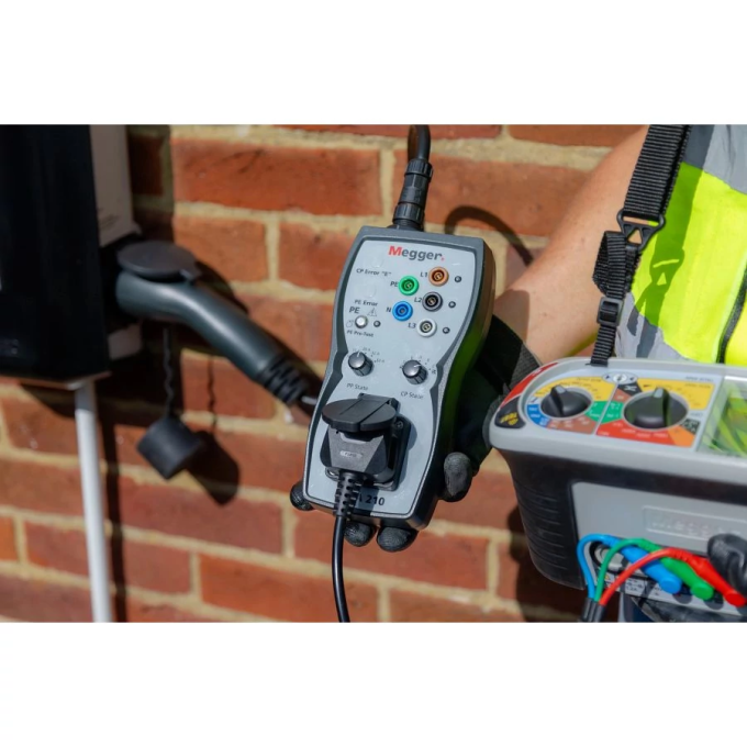 EVCA210: Adaptateur pour borne de recharge de véhicule électrique