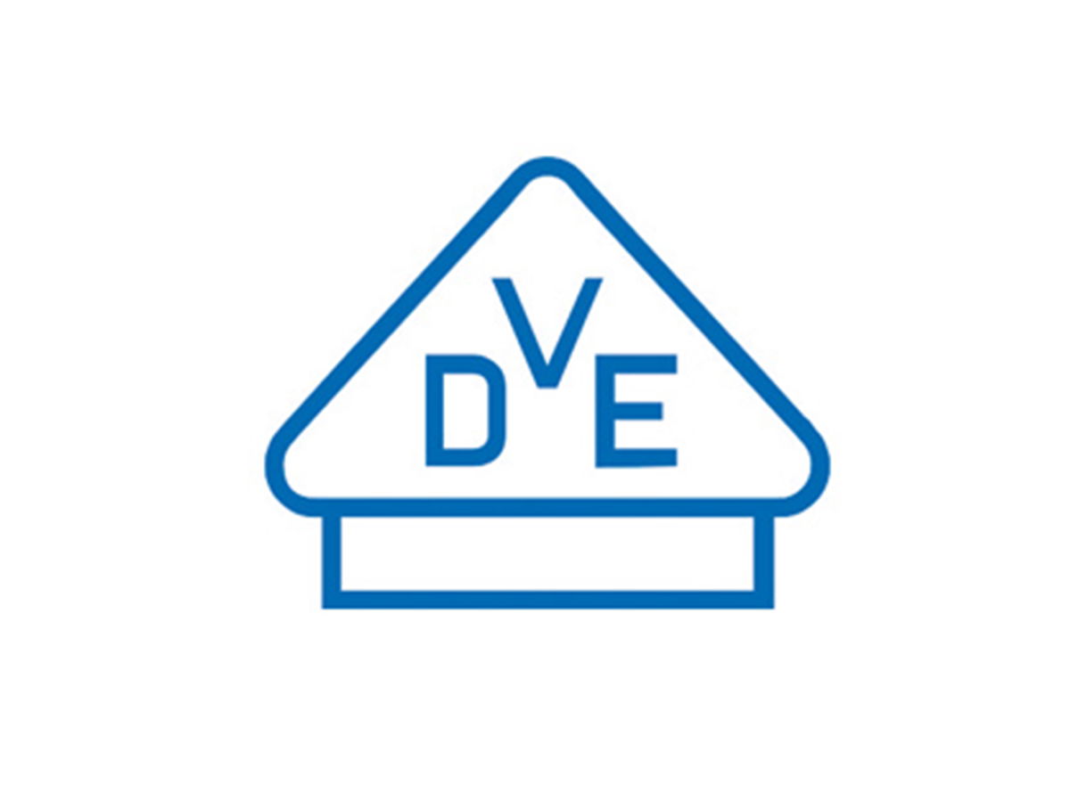 Puis-je utiliser des outils à main non certifiés VDE ?