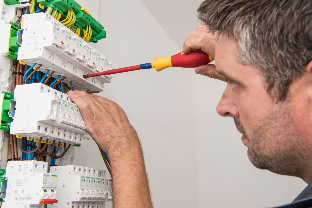 Introducing Resi9: The flexible, safe and easy way to install a consumer unit