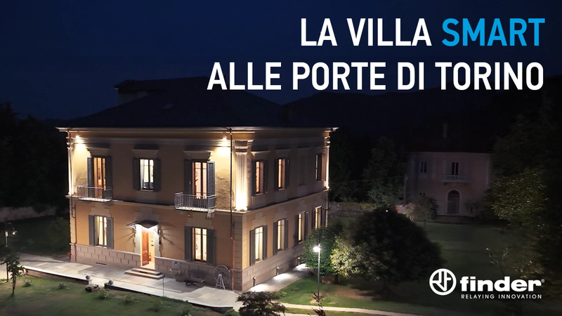 Una smart home Finder dal fascino storico in provincia di Torino
