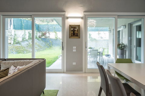 Interruttori Ave Touch: la firma di stile di una casa contemporanea