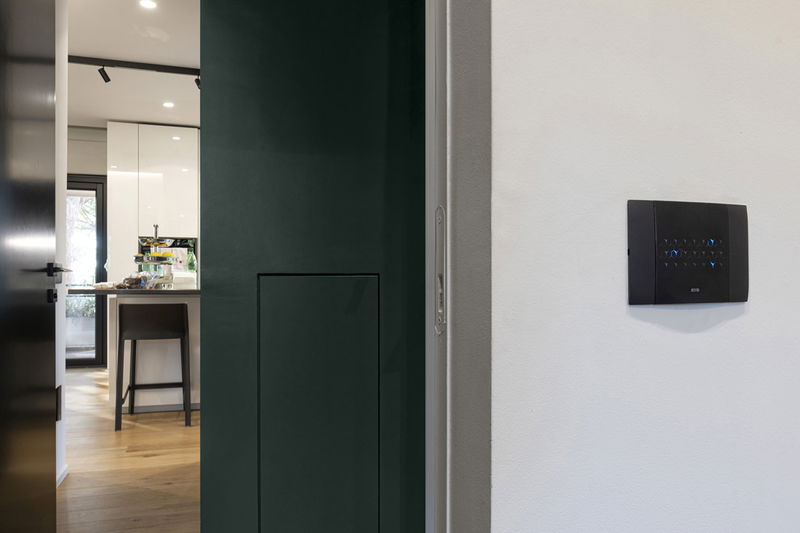 Le tecnologie AVE in un moderno appartamento di Roma