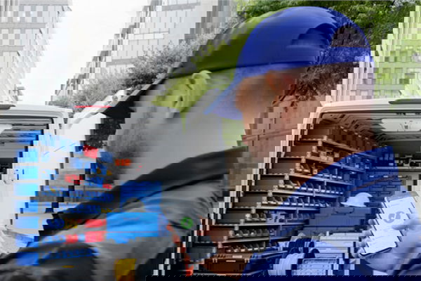 Scansiona e guida: Controlli automatizzati dell’inventario del veicolo