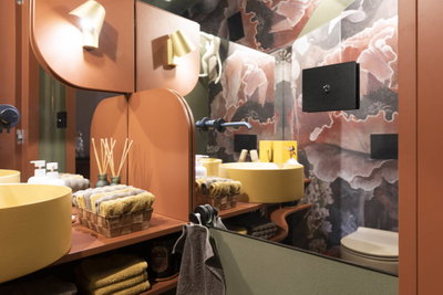 content gallery 1