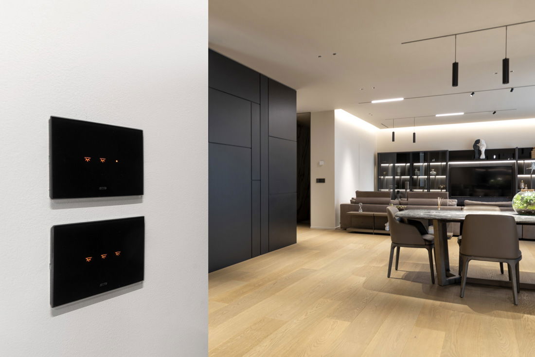 La domotica AVE in un appartamento sul lungomare:  fra design, comfort e tecnologia