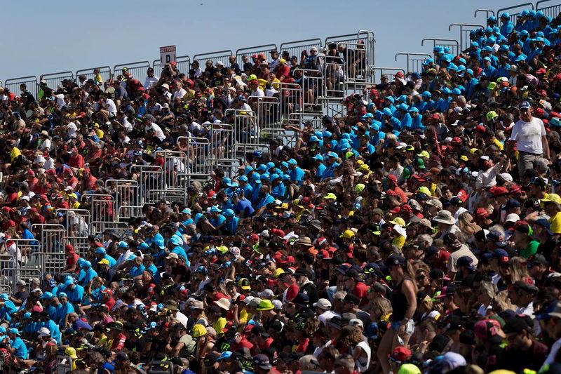 MOTO GP: COMOLI FERRARI ACCOMPAGNA 200 CLIENTI SUL CIRCUITO DI MISANO.