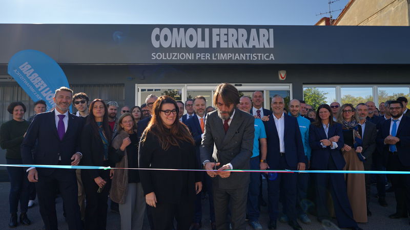 Comoli Ferrari arriva anche a Firenze