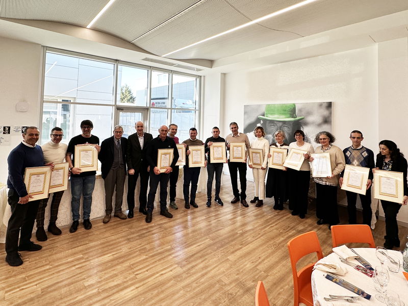 LOVATO Electric: premio fedeltà per 16 collaboratori