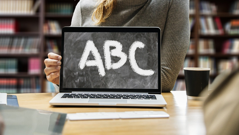 L’ABC dello stabilizzatore di tensione: considerazioni di base, criteri di scelta