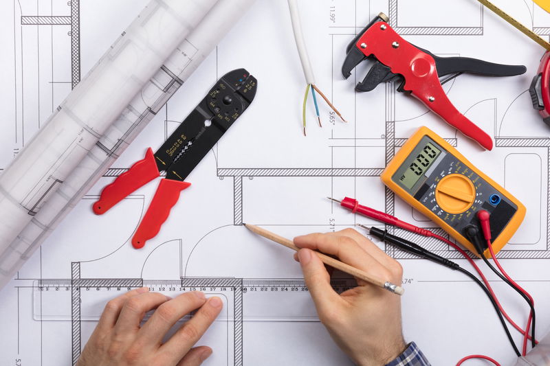 Lavori elettrici: nuova guida tecnica