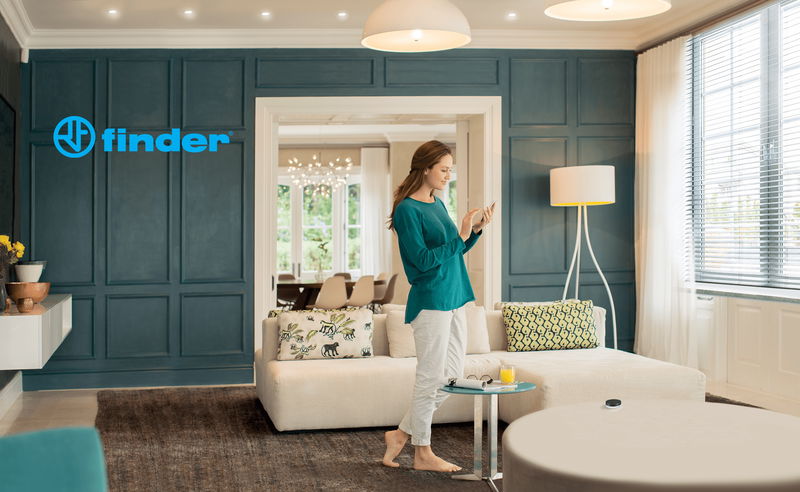 Il comfort ottimale in ogni casa: dispositivi Smart per riscaldamento, luci e tapparelle elettriche