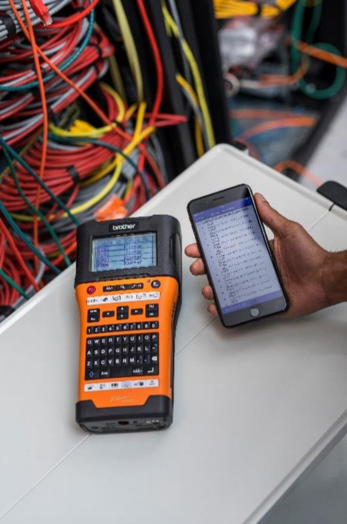Etichettatrice Brother PT-E550W, APP e massima sicurezza: l’etichetta giusta ovunque e in qualsiasi momento