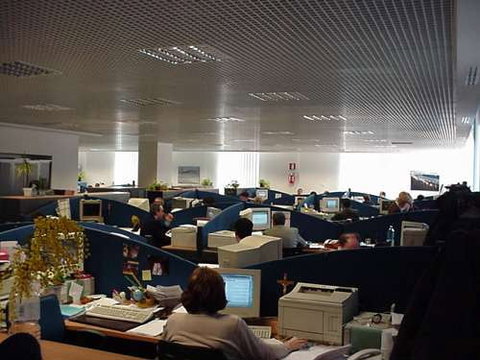 Impianti negli uffici con più di 25 persone presenti: il DM 22/02/06