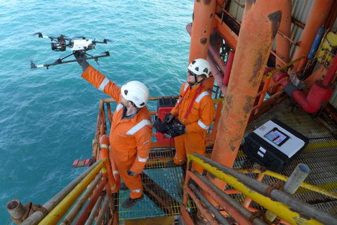 The electrician and the drone