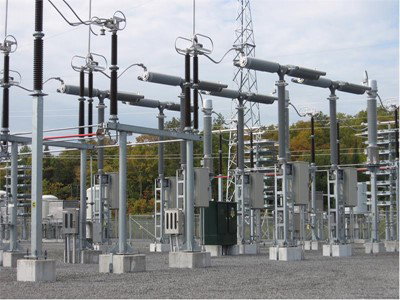 Transformadores e disjuntores de alta tensão ABB fortalecem rede de energia