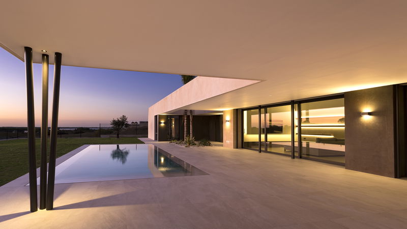 Espaços inspiradores com luz: Quando a arquitectura se funde com a paisagem Andaluza