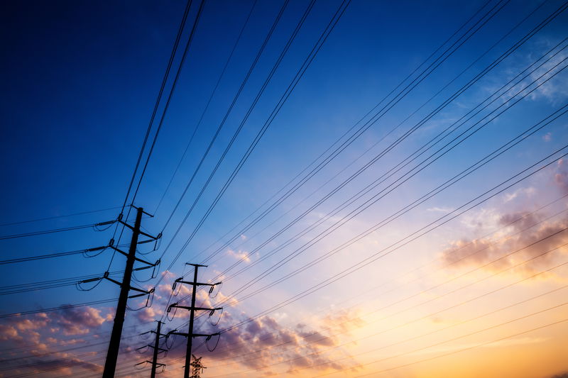 As micro-redes de Thomas Edison: “A Batalha das Correntes” e o futuro da energia elétrica