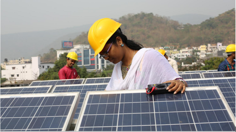 Schneider Electric lança curso online gratuito sobre transição energética com o International Trade Centre e o Atelier 21