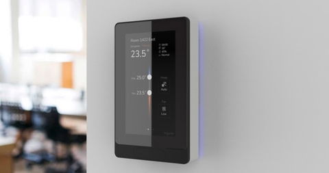 Schneider Electric lança o novo Touchscreen Room Controller, um dispositivo imprescindível para espaços modernos focados no conforto e na experiência do utilizador