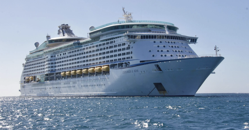 Instalação e manutenção de cabos marítimos