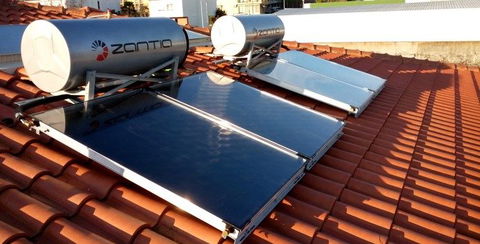 Vantagens e desvantagens do painel solar térmico de circulação forçada e termossifão