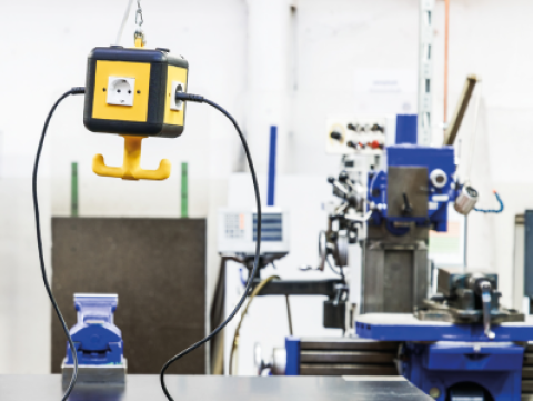 HoverCube uttagsdosa för säker strömförsörjning!