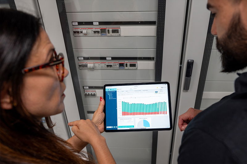 ABB ve Cleanwatts, topluluklar ve binalarda akıllı enerji yönetimini hızlandırmak için Uzlaşı Belgesi imzaladı