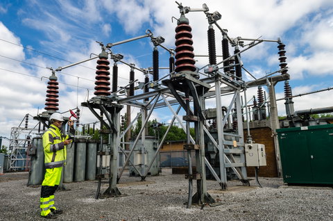 Yazar: Charles Nybeck, Ph.D., Trafo Merkezi Uygulama Mühendisi