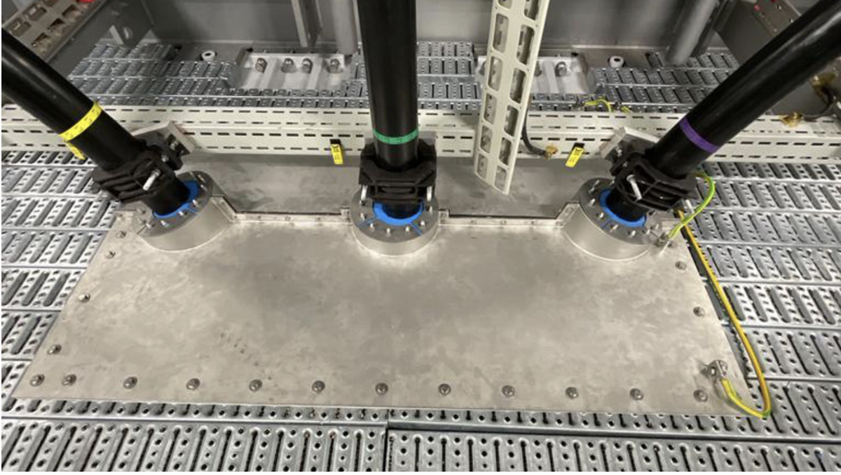 Büyük HV Kablolarının Başarılı Yangın Dayanımı Testi
