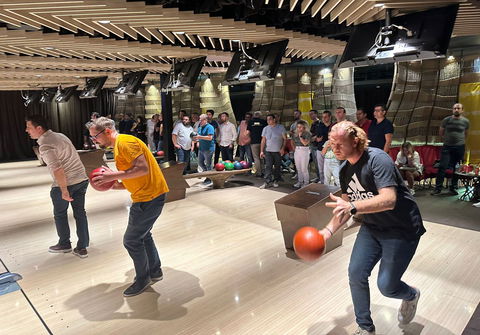 ENTES İzmir Bowling Turnuvası Heyecanla Başladı!