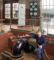 Mobile drive helps solve cloudy water problem