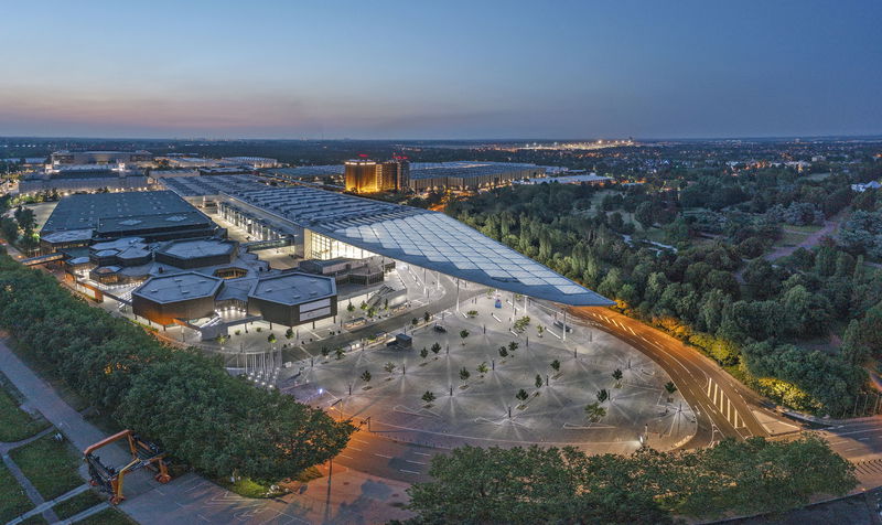 Major tradeshow exhibits high levels of visitor safety with the latest in arc fault protection