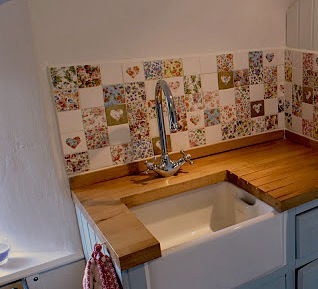 Q & A of the Day – How close can I place a socket to a kitchen sink?