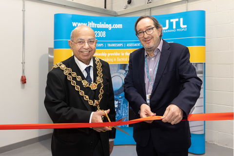 Mayor of Birmingham opens JTL’s new training centre
