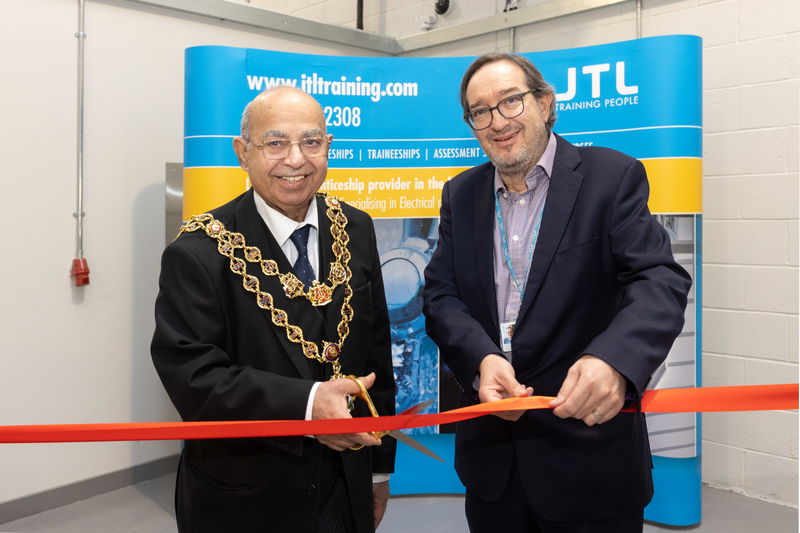 Mayor of Birmingham opens JTL’s new training centre