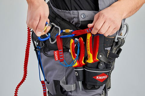 The new tool protection system from KNIPEX. Now also for VDE-tested pliers.