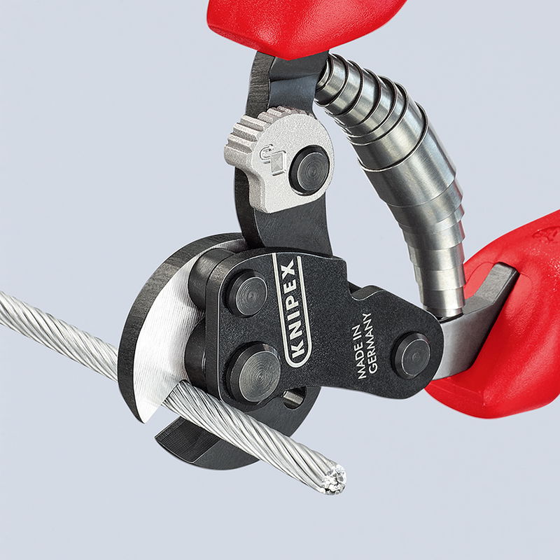 KNIPEX wire rope cutters: 30% easier cutting of high-strength steel ropes – also for cable