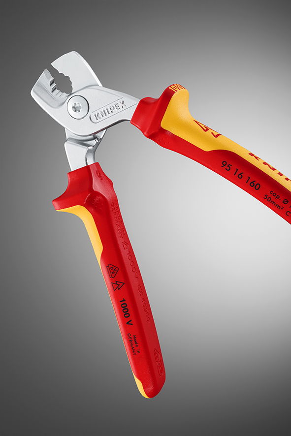Taking the effort out of cutting cables: Meet the KNIPEX StepCut