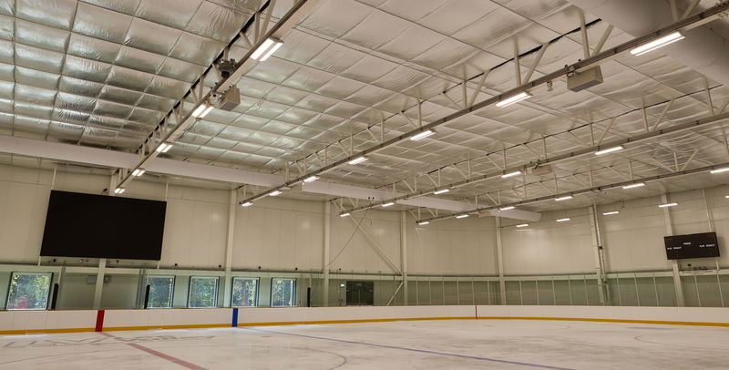 Lee Valley and Luceco luminaires in the spotlight