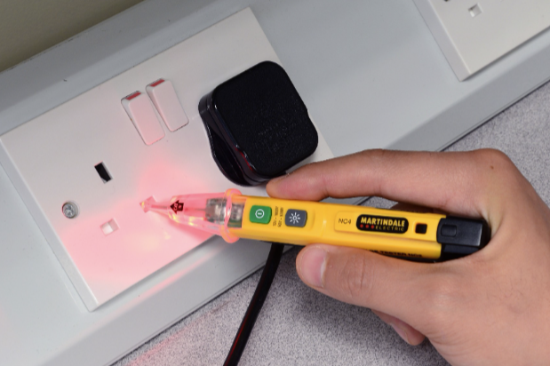 Martindale’s ‘winning tips’ for Non-Contact Voltage  and Magnetic Field Detection