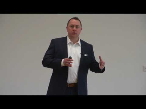 Lighting and smart retail environments