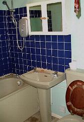 Q & A of the Day – Does this existing bathroom installation need an RCD?