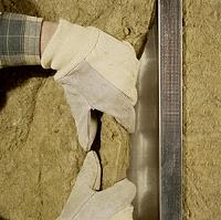 Q & A of the Day – Do we need to bond the metal studs in partition walls?