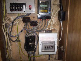 Q & A of the Day - Main meter conductors to consumer unit