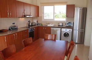 Q & A of the Day – Is this spur taken off a kitchen ring circuit OK for the expected load?