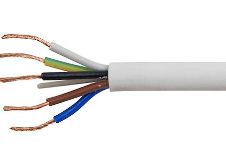 Q & A of the Day – Could I use a single five-core flex cable to supply both lantern and photocell?