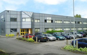 Schneider Electric leads by example and slashes energy costs