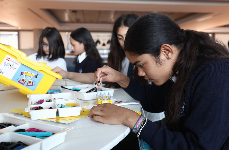 Schneider Electric and Tottenham Hotspur Foundation launch transformative STEM Programme for primary school pupils