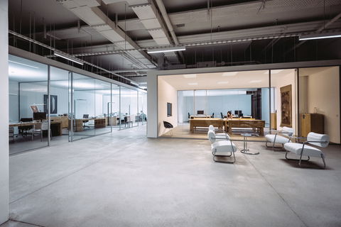 Easy office lighting design in the palm of your hands. Everything you need to know to illuminate an office.